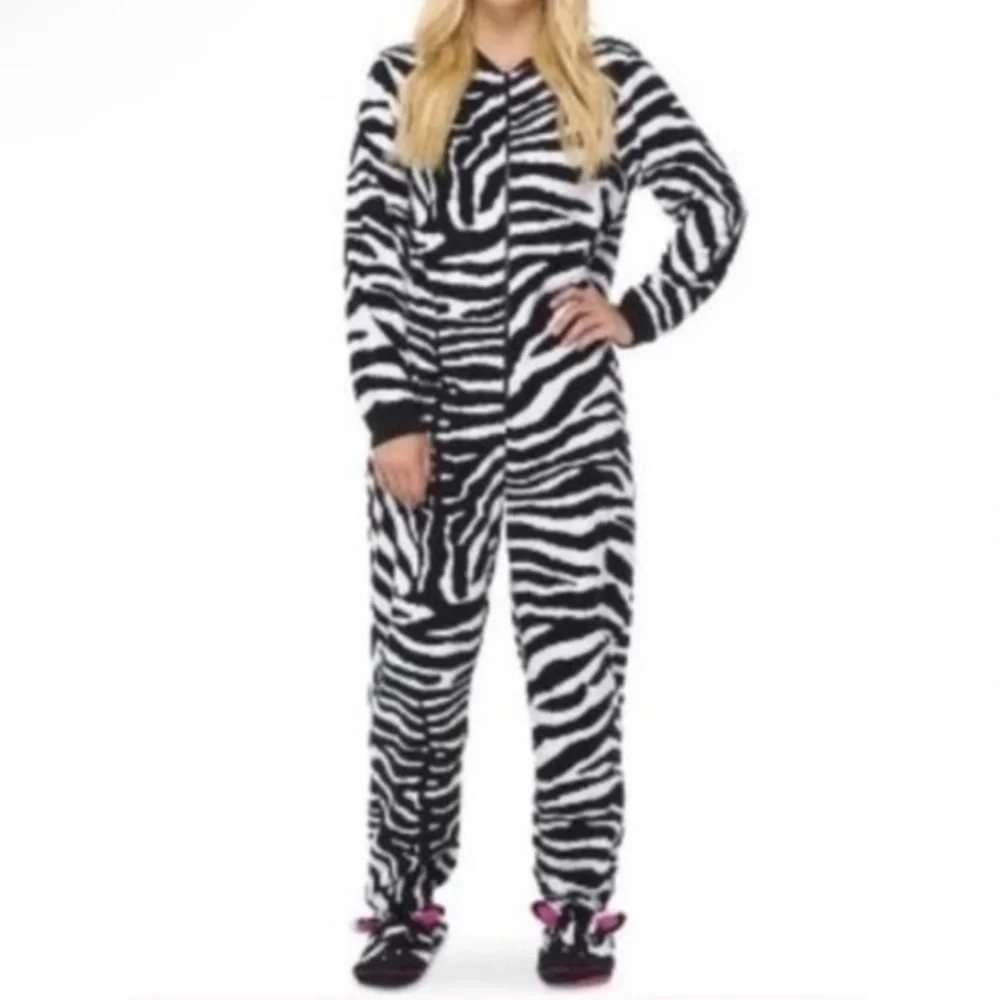 Nick & Nora Zebra Footie Pajama Onesie Jumpsuit Costume Black White Size Small